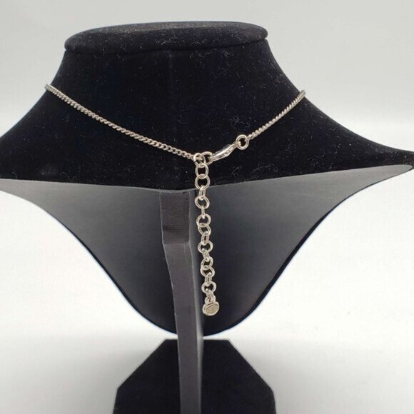 Authentic CHANEL CC with stone Necklace Silver Color - Picture 4 of 14